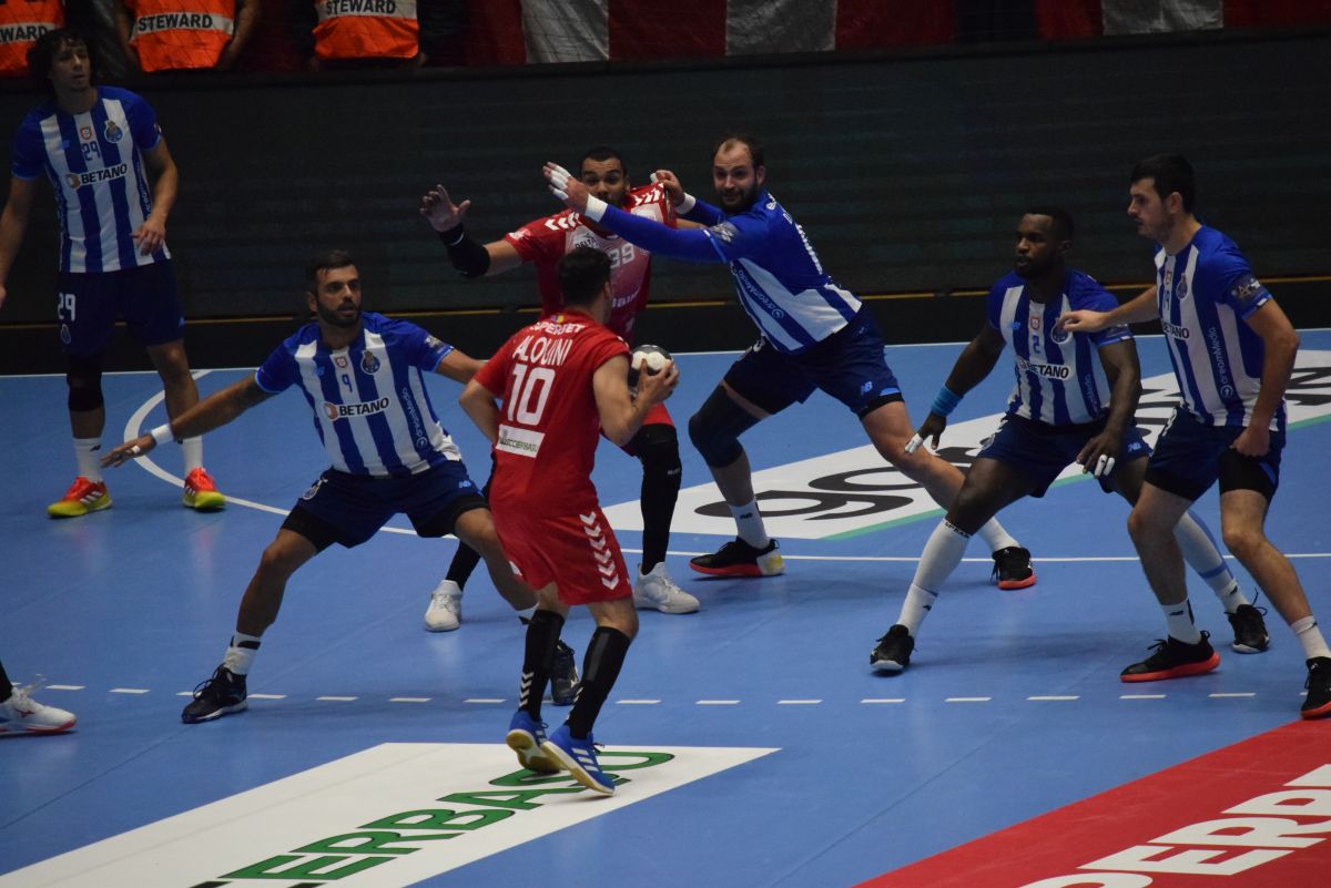 Dinamo - FC Porto, meci din Liga Campionilor la handbal masculin, sezonul 2021-2022
