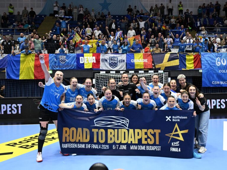 CSM București a spulberat-o pe Esbjerg și s-a întors în Final Four după opt ani